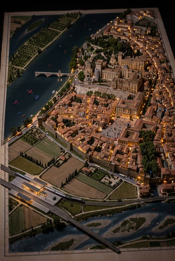 Avignon en miniature, PV-84-36